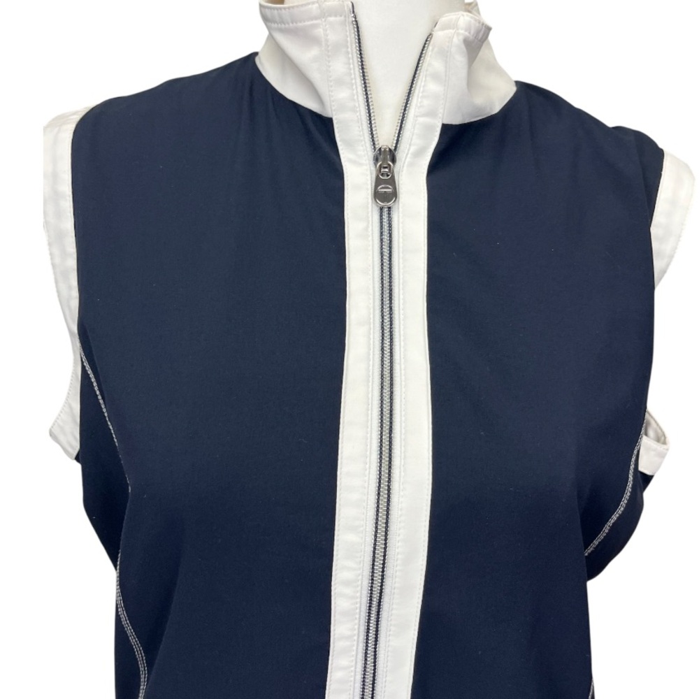 Tail Dark Navy Lightweight Athleisure Vest, Size Small - Picture 3 of 9